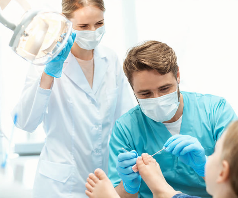 Wrastające paznokcie – co robić